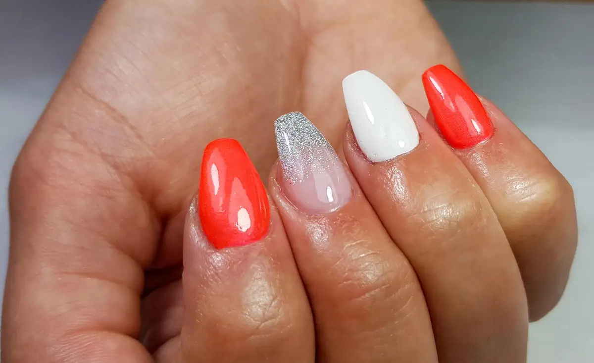 vernis semi permanent retrait ongles