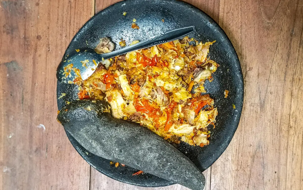 socca poêle croustillante niçoise
